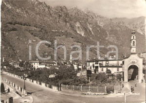 Cartolina originale da collezione 1953 CHIAVENNA SO Panorama con Posta Santa Maria ANIMATA Cartolina FG NV 1