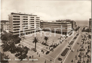 Cartolina originale da collezione 1961 PESCARA Piazza della Rinascita ANIMATA Cartolina FG VG 1