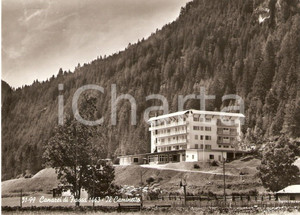 Cartolina originale da collezione 1969 CANAZEI TN Panorama con Hotel CAMINETTO Cartolina FG NV 1