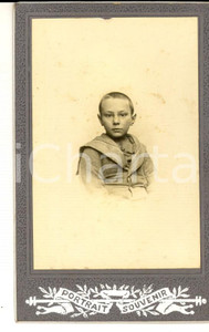 Fotografia d epoca originale 1900 ca MARSEILLE F Bambino vestito alla marinara Foto Paul BOUJON CDV 1