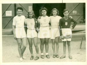 Fotografia d epoca originale 1940 ca PARIS F La squadra di canottaggio femminile Fotografia 1