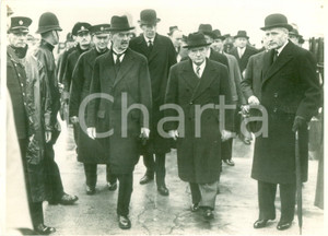 Fotografia d epoca originale 1938 LONDON Edouard DALADIER Neville CHAMBERLAIN si incontrano per la Crisi Ceca 1
