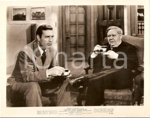 Fotografia d epoca originale 1948 GIRL FROM MANHATTAN George MONTGOMERY beve caffÃ¨ con Charles LAUGHTON Foto 1