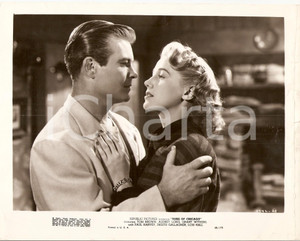 Fotografia d epoca originale 1949 DUKE OF CHICAGO Bacio tra Tom BROWN e Audrey LONG Foto di scena 1