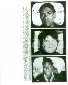 Fotografia d epoca originale 1979 TEHRAN IRAN Ostaggi Kathy GROSS Ladell MAPLES prima del rilascio Foto 1