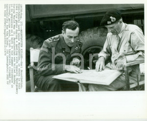 Fotografia d epoca originale 1944 MA RISTAMPA 1979 Louis MOUNTBATTEN Generale Bernard MONTGOMERY Fotografia 1