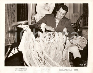 Fotografia d epoca originale 1955 CAPTAIN LIGHTFOOT Rock HUDSON sculaccia dama di corte Douglas SIRK Foto 1