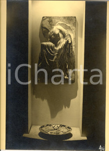 Fotografia d epoca originale 1940 ca PARIS ARCHITETTURA Altorilievo in casa borghese Foto ARTISTICA 23x30 1