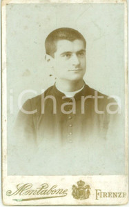 Fotografia d epoca originale 1880 ca FIRENZE Giovane seminarista in tonaca Fotografia MONTABONE cm 6 x 10 1