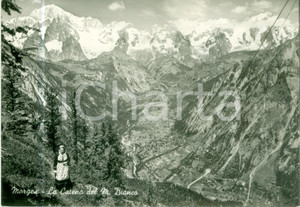 Cartolina originale da collezione 1957 MORGEX AO Pastorella con panorama del Monte Bianco Cartolina FG VG 1