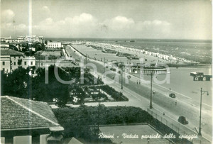 Cartolina originale da collezione 1955 ca RIMINI Veduta parziale della spiaggia Cartolina FG VG 1