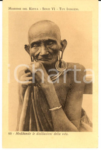 Cartolina originale da collezione 1930 ca Missione del KENYA COSTUMI Indigeno in meditazione Cartolina FP NV 1