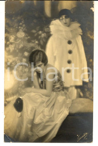 Cartolina originale da collezione 1927 COSTUMI PIERROT sogna una fanciulla triste Cartolina VINTAGE FP VG 1