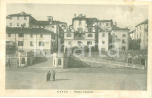 Cartolina originale da collezione 1943 OVADA AL Anziani in Piazza Castello Cartolina postale FP NV 1
