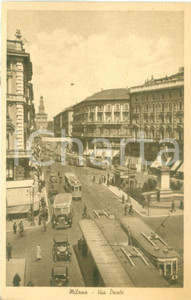 Cartolina originale da collezione 1935 ca MILANO Sfilata di tram e automobili in Via DANTE Cartolina FP NV 1