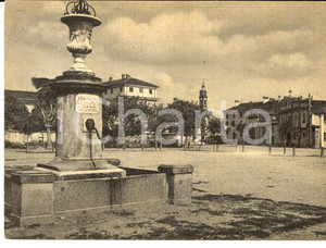 Cartolina originale da collezione 1940 ca BUSCA CN Veduta della piazza del Mercato Cartolina FG NV 1