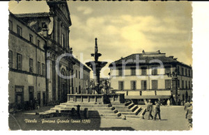 Cartolina originale da collezione 1959 VITERBO Veduta con la Fontana Grande Cartolina ANIMATA FG VG 1