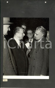 Fotografia d epoca originale 1950 TOURNEE TEATRO ALLA SCALA Antonio GHIRINGHELLI al rientro a Milano Foto 1