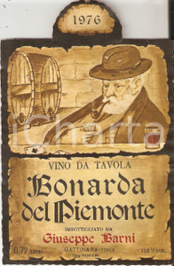 Materiale pubblicitario d’epoca 1976 GATTINARA VC Giuseppe BARNI Bonarda del Piemonte Etichetta ILLUSTRATA 1