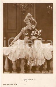 Cartolina originale da collezione 1925 ca CINEMA Attrice Lya MARA con bouquet di fiori Cartolina FP NV 1