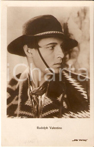 Cartolina originale da collezione 1925 ca CINEMA Rodolfo VALENTINO in costume da gaucho Cartolina FP NV 1