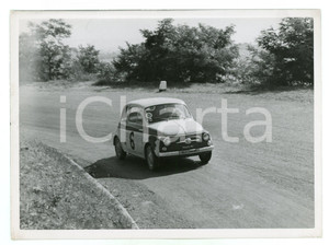 Fotografia d epoca originale 1962 Rally CHIANCIANO TERME Fiat 500 curva in velocitÃ  JOLLY CLUB Foto 1