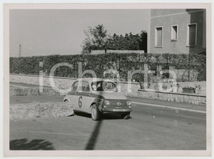 Fotografia d epoca originale 1960 ca 2Â° Rally CHIANCIANO TERME Fiat 500 schiva balletta di fieno JOLLY TEAM 1