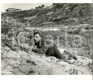 Fotografia d epoca originale 1968 CINEMA Film In enemy country Anthony FRANCIOSA Foto di scena 24x21 cm 1