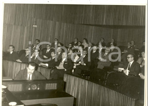 Fotografia d epoca originale 1968 MILANO Camera di Commercio  Pubblico alla consegna del Premio Marketing 1