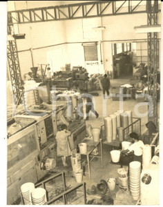 Fotografia d epoca originale 1965 ca CAGLIARI Stabilimento IMPA stampaggio materie plastiche Foto 12x16 1