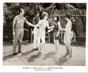 Fotografia d epoca originale 1969 ISLAND OF LOST GIRLS Movie by Roberto MAURI Girl on the run Foto 25x20 cm 1