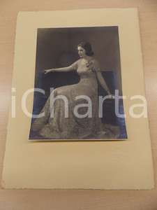 Fotografia d epoca originale 1930 ca MILANO Ritratto di donna in abito da sera Foto Carlo DE MARCHI 25x35 cm 1