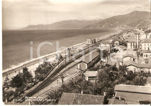 Cartolina originale da collezione 1953 BORDIGHERA IM Veduta aerea con stazione ferroviaria Cartolina FG VG 1