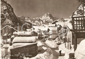 Cartolina originale da collezione 1966 BALME TO Bambini giocano con slittino in via Roma Cartolina FG VG 1