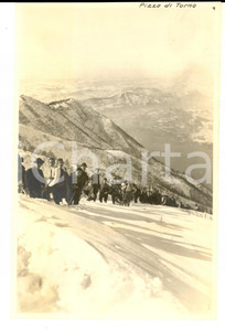 Fotografia d epoca originale 1917 PIZZO DI TORNO Giovani escursionisti nella neve  Foto VINTAGE 10x14 cm 1