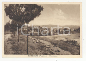 Cartolina originale da collezione 1950 ca RIVERGARO Panorama con vista sulla campagna Cartolina ANIMATA FG 1