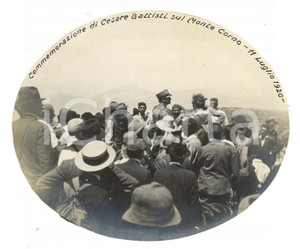 Fotografia d epoca originale 1920 MONTE CORNO BATTISTI Commemorazione di Cesare BATTISTI Foto 12x9 cm 1