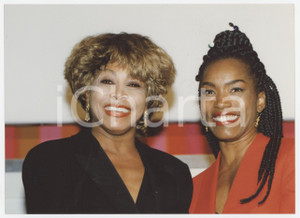 Fotografia d epoca originale 1983 USA  SPETTACOLO Tina TURNER Angela BASSETT Ritratto  Foto 21x15 cm 1