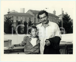 Fotografia d epoca originale 1991 COMMISSARIO CORSO NOTTE DI LUNA Diego ABATANTUONO Sergio TERENGHI Foto 1