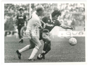 Fotografia d epoca originale 1988 CALCIO Coppa UEFA ROMA  NORIMBERGA 12 Bruno CONTI Joachim PHILIPKOWSKI 1