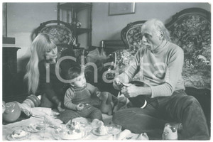 Fotografia d epoca originale 1975 ca ITALIA Maurizio CORGNATI Letizia DI MAIO con la figlia Giuditta  Foto 7 1