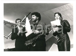 Fotografia d epoca originale 1983 RIVA DEL GARDA Vela d oro Enzo AVITABILE Anna PETTINELLI Mauro MICHELONI 1