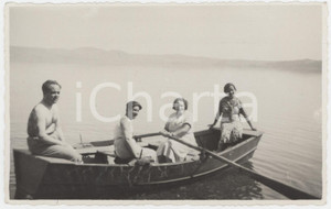 Fotografia d epoca originale 1934 ANGUILLARA SABAZIA Escursionisti sul lago di Bracciano  Foto 14x9 cm 1