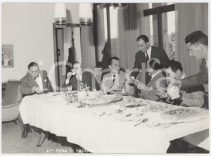 Fotografia d epoca originale 1963 41 FIERA DI PADOVA Pranzo aziendale  Foto 17x13 cm 1 1