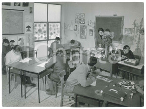 Fotografia d epoca originale 1967 TORINO Via A. Doria  Centro di lavoro per subnormali psichici  Foto 16 1