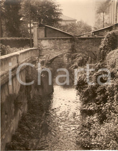 Fotografia d epoca originale 1950 ca SARONNO VA Ponte in mattoni sul fiume LURA Foto 18x22 cm 1