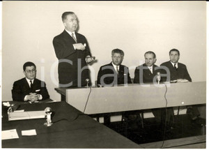 Fotografia d epoca originale 1958 GENOVA On. Giuseppe PELLA visita i lavori del COLOMBIANUM Foto 18x13 1