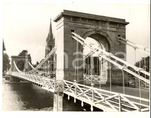 Fotografia d epoca originale 1958 MARLOW The bridge over the Thames where passengers can walk Photo 21x16 cm 1