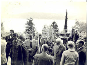 Fotografia d epoca originale 1959 CADENABBIA Visita privata di Antonio SEGNI a Konrad ADENAUER Foto 24x18 cm 1
