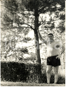 Fotografia d epoca originale 1967 CARNAGO CALCIO Nereo ROCCO torna ad allenare il MILAN Foto 18x24 cm 1